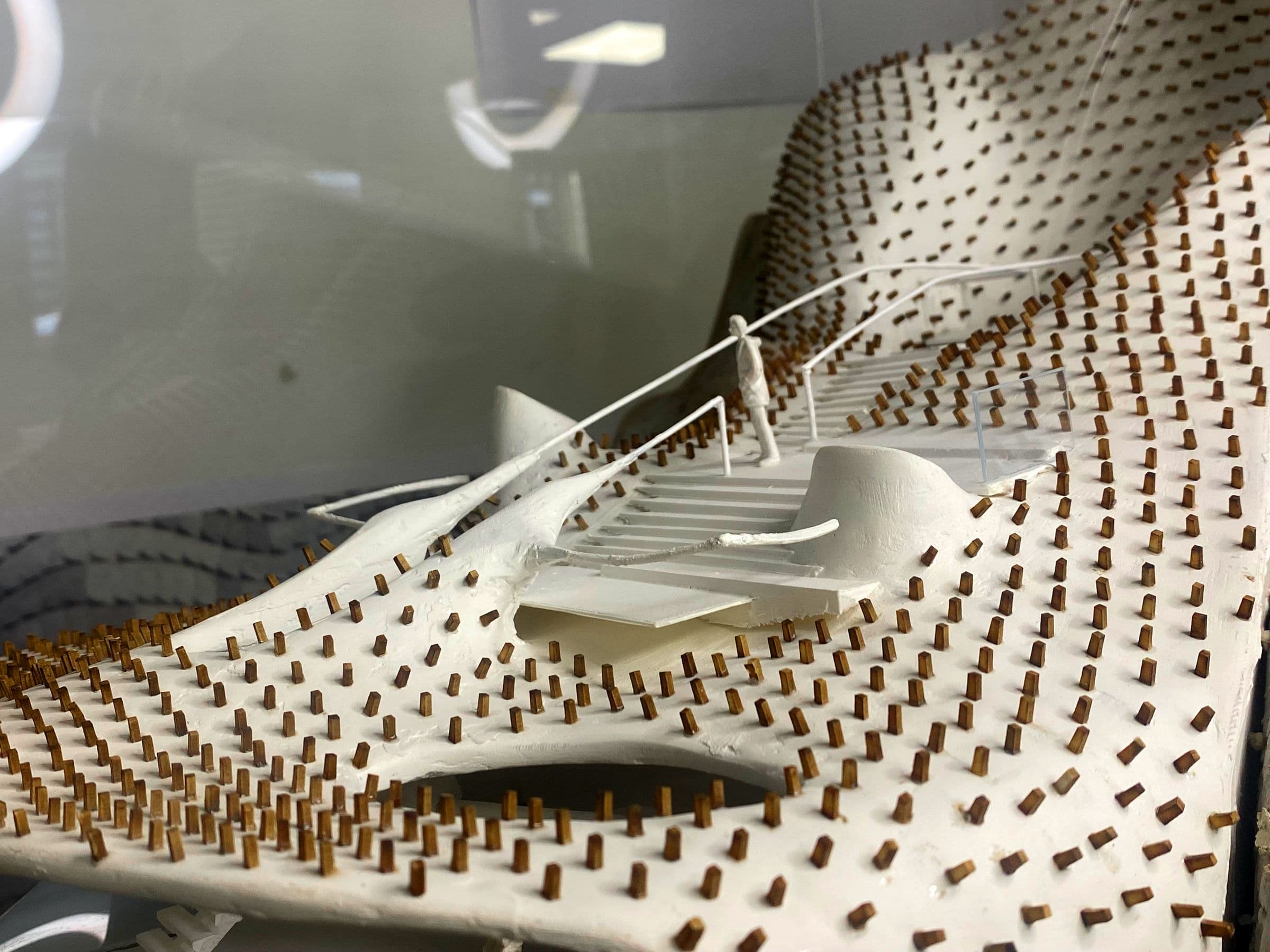House on the Cliff II, Model, detail